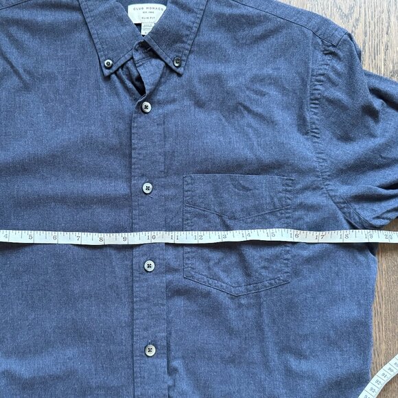 Club Monaco Men's Casual Dress Shirt - Small - Slim Fit - 100% Cotton - Picture 4 of 6